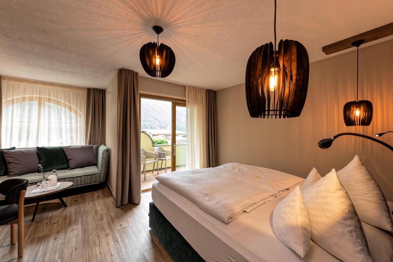 Alpinresort Stubaierhof ****S Фульпмес Екстер'єр фото